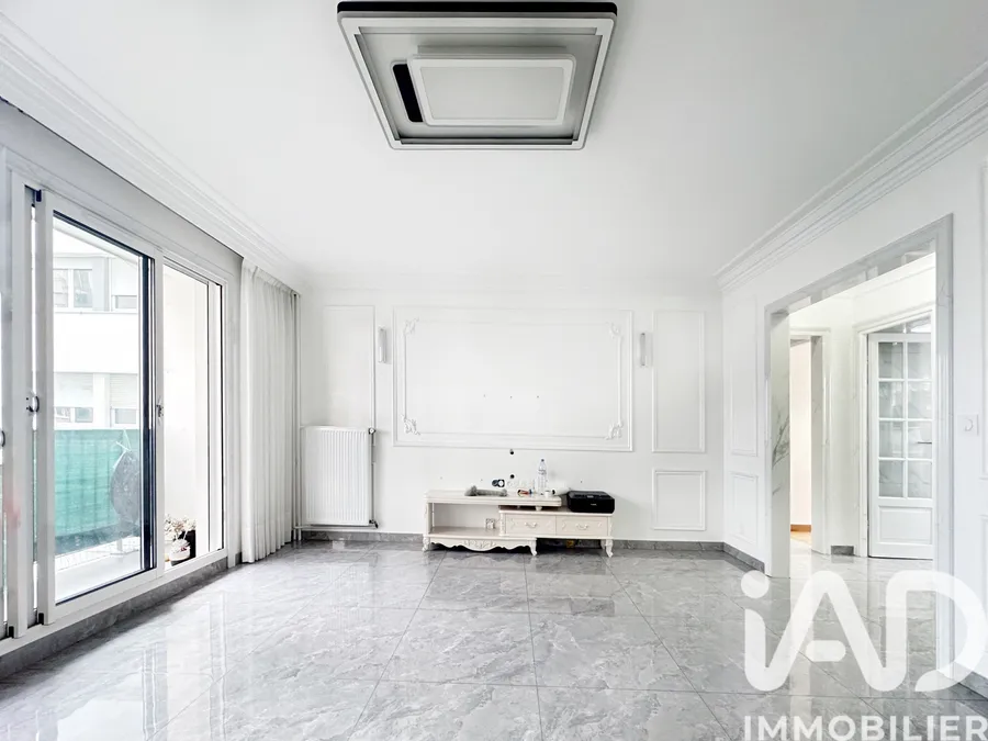 Appartement à Rosny-sous-Bois (93110) photo 3