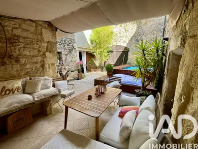 Village house in Milhaud (30540)