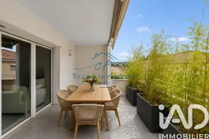 Apartment in Gardanne (13120)