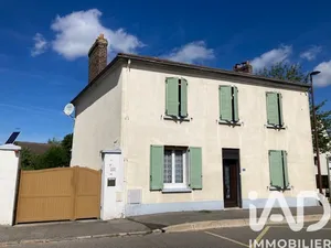 Maison à Flins-sur-Seine (78410)