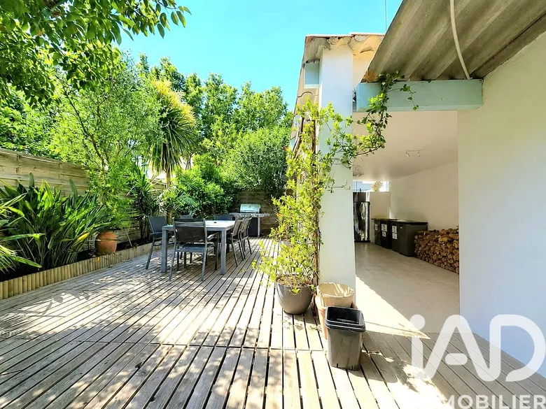 Maison 3 pièces 65 m² · à La Seyne-sur-Mer · 65 m² · 299 000 €