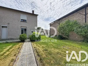 House in Auve (51800)
