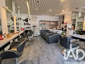 Beauty, Hairdressing in Courbevoie (92400)