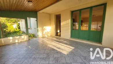 Park home in Les Églisottes-et-Chalaures (33230)