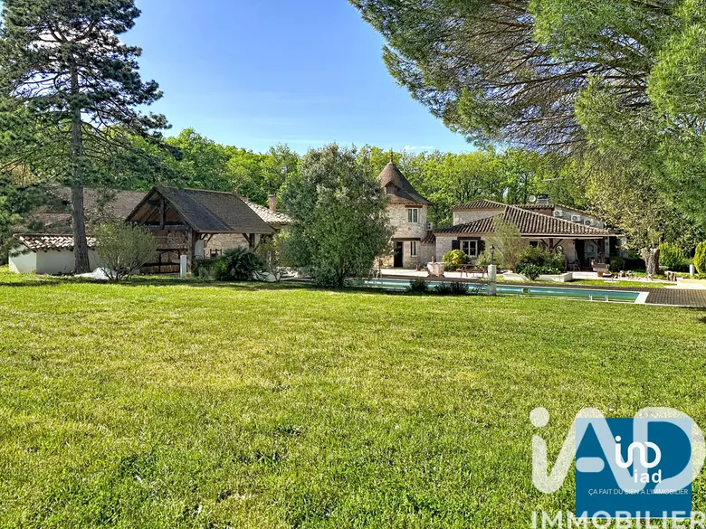 Maison 10 pièces 285 m² · à Castéra-Verduzan · 285 m² · 780 000 €