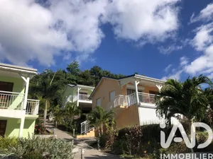Lodge in Pointe-Noire (97116)
