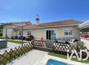 House in Bassens (33530)