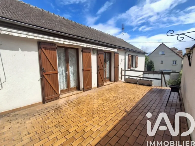 Maison 7 pièces 140 m² · à Bonny-sur-Loire · 140 m² · 95 000 €
