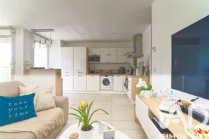 Apartment in Melun (77000)