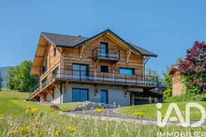 Maison d'architecte à Saint-Sixt (74800)