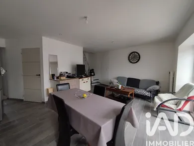Townhouse in Chiché (79350)