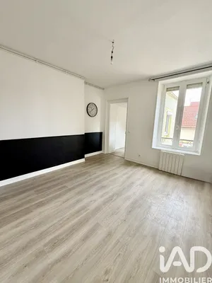 Apartment in Reims (51100)