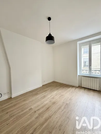 Apartment in Reims (51100)