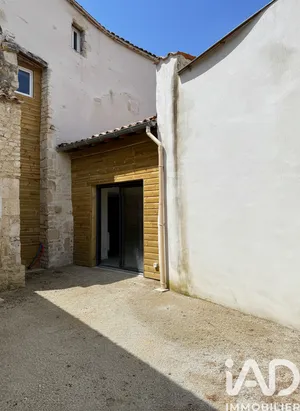 Maison à Mauzé-sur-le-Mignon (79210)