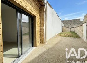 Maison à Mauzé-sur-le-Mignon (79210)