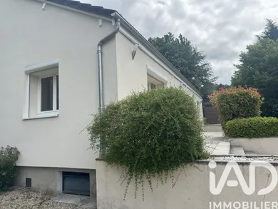 Maison traditionnelle à Vulaines-sur-Seine (77870)