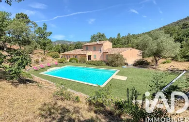 Maison traditionnelle à Le Plan-de-la-Tour (83120)