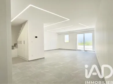 House in Reims (51100)