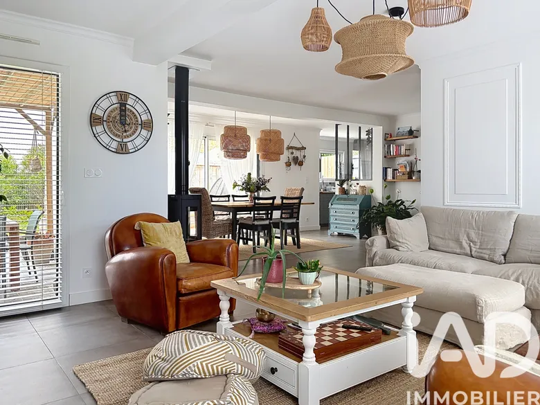 Maison 6 pièces 160 m² · à Saint-Méloir-des-Ondes · 160 m² · 549 000 €