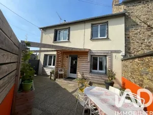 House in Saint-Père-Marc-en-Poulet (35430)