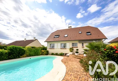Maison d'architecte à Caurel (51110)
