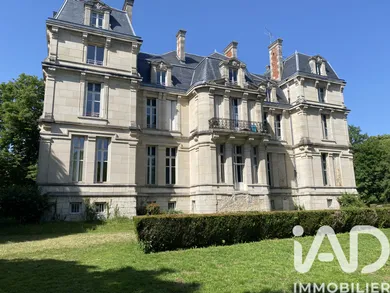 Building in Châlons-en-Champagne (51000)