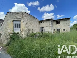 Maison à Saint-Fort-sur-le-Né (16130)