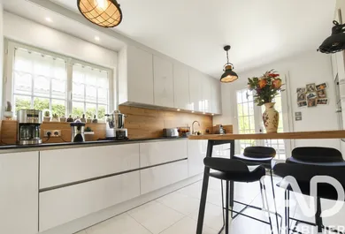 Maison d'architecte à Caurel (51110)
