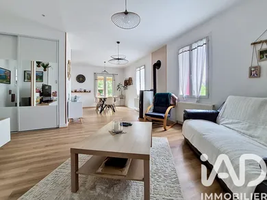 Townhouse in Cahors (46000)