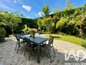 Maison à Marolles-en-Brie (94440)