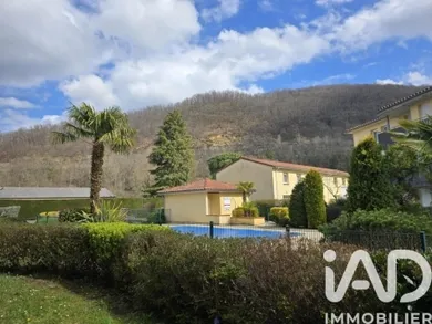 Apartment in Foix (09000)