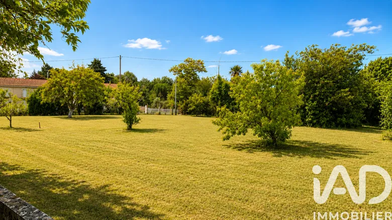 Terrain 1200 m² · à Cercoux · 29 000 €