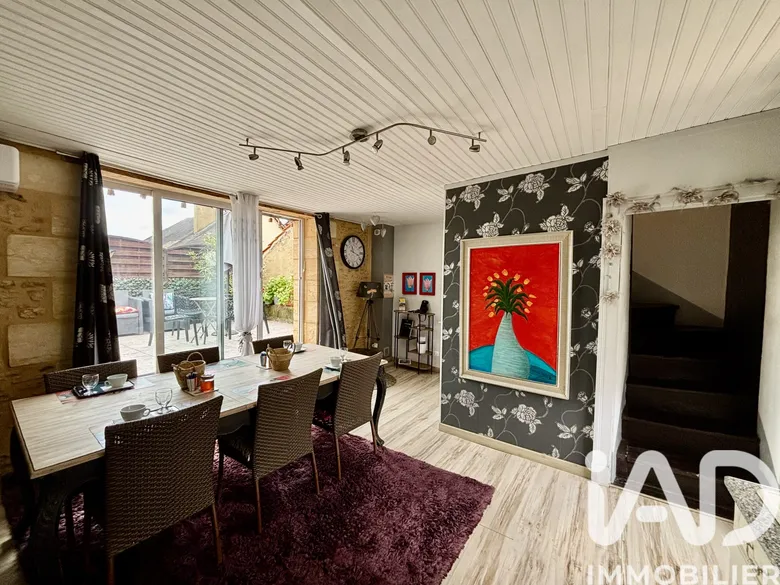Maison 4 pièces 65 m² · à Sarlat-la-Canéda · 65 m² · 243 000 €