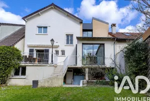 Maison à Rueil-Malmaison (92500)