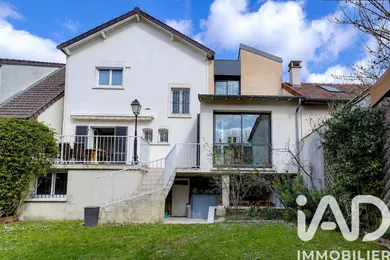 Maison à Rueil-Malmaison (92500)