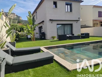 Maison à Toulon (83200)