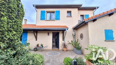 Traditional house in Fleurieux-sur-l'Arbresle (69210)