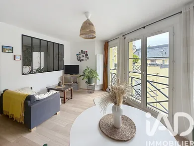 Apartment in Versailles (78000)