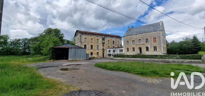 Maison 10 pièces 201 m² · à Chémery-Chéhéry · 201 m² · 200 000 €