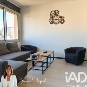 Apartment in Saint-Chamond (42400)