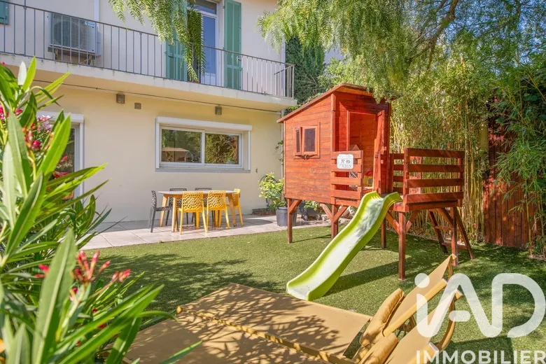 Maison 5 pièces 122 m² · à Toulon · 122 m² · 639 000 €