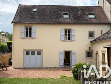 Townhouse in Charolles (71120)
