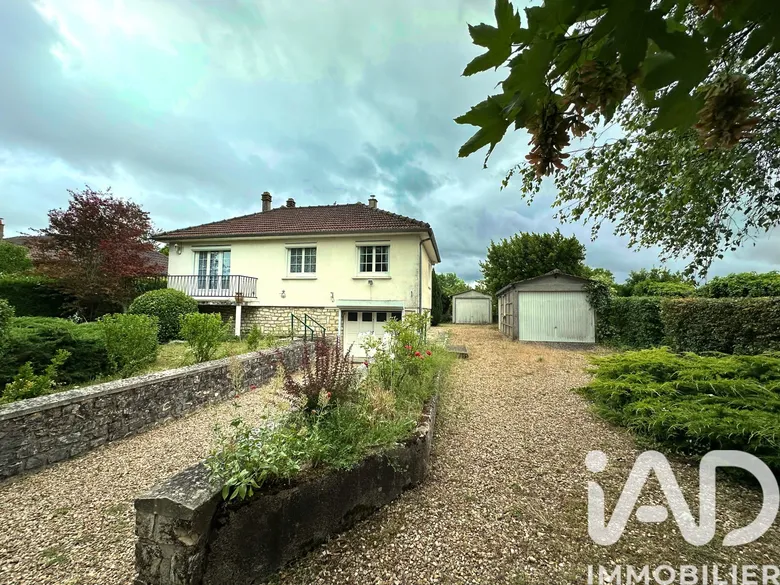 Maison 3 pièces 70 m² · à Reuilly · 70 m² · 105 000 €
