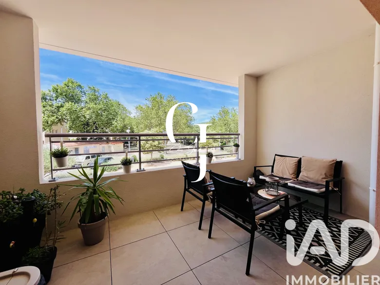 Appartement 3 pièces 66 m² · à Solliès-Pont · 65,7 m² · 329 000 €