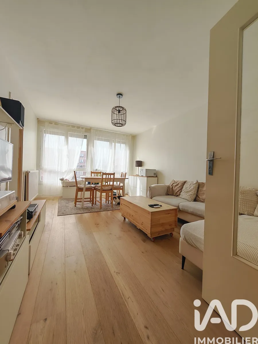 Appartement à Crosne (91560) photo 3