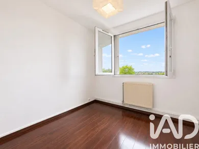Appartement à Charleville-Mézières (08000)