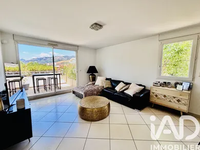 Appartement à Toulon (83000)