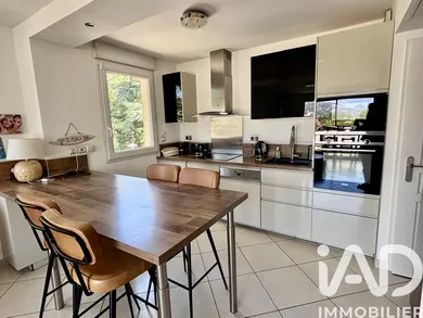 Appartement à Toulon (83000)