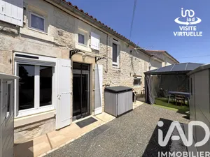 Maison de village à Rives-d'Autise (85240)