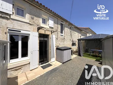 Maison de village à Rives-d'Autise (85240)